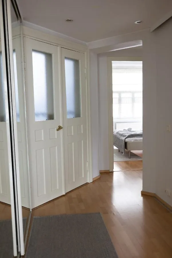 2Ndhomes Charming Central 1Br City Apartment With Great Location Helsinki 0*,  Finland
